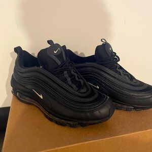 Nike air max 97, size 7 boys, very good condition, worn , color way black